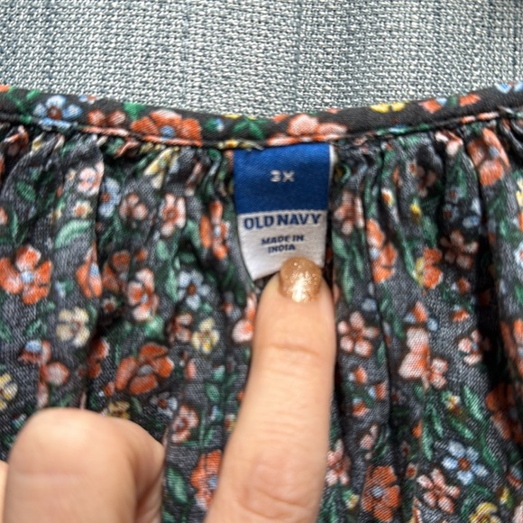 Old navy floral blouse size 3X - Picture 6 of 8